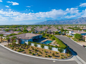 81665 Chant Ct in La Quinta, CA - Building Photo - Building Photo