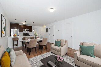 71 S Broadway-Unit -# 1 in Nyack, NY - Building Photo - Building Photo