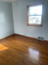 8 Highland Dr in Perry, OK - Building Photo - Building Photo