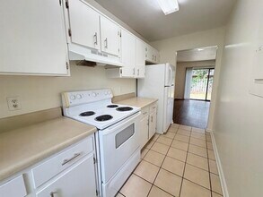 196 Locke St in Tallahassee, FL - Building Photo - Building Photo