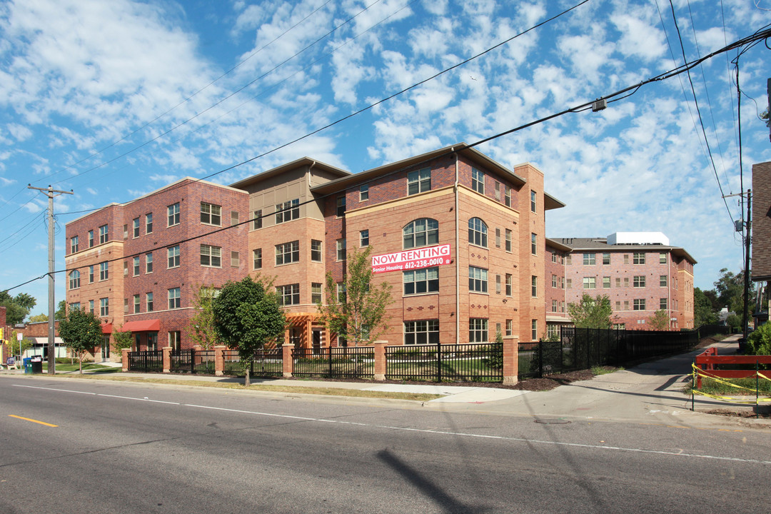 Minnehaha Senior Living in Minneapolis, MN - Building Photo