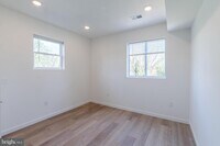 1003 W Dakota St photo'