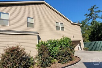 60 Teachers Row in Richmond Hill, GA - Building Photo - Building Photo