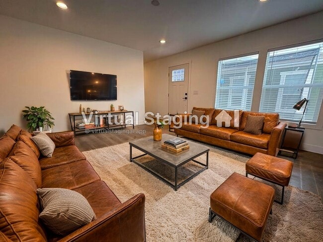 2060 N Center St in Mesa, AZ - Building Photo - Building Photo