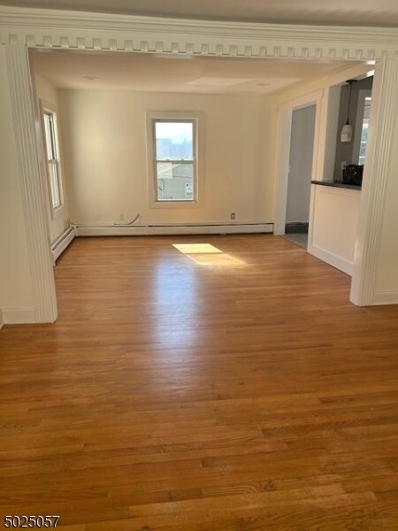 21 Abbett Ave in Morristown, NJ - Building Photo