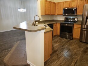 15268 Yale Dr in Clinton Township, MI - Building Photo - Building Photo