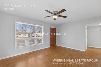 260 Brackleigh Ln in Florissant, MO - Building Photo - Building Photo