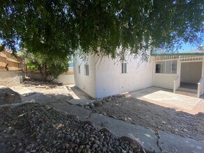 5035 College Ave in San Diego, CA - Building Photo - Building Photo