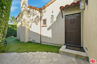 5995 Saturn St in Los Angeles, CA - Building Photo - Building Photo