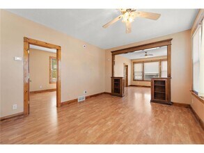 1064 Magnolia Ave E in St. Paul, MN - Building Photo - Building Photo
