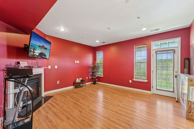4229 Talmadge Cir in Camp Springs, MD - Building Photo - Building Photo