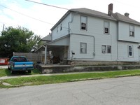 1202 E Washington St in Indianapolis, IN - Foto de edificio - Building Photo