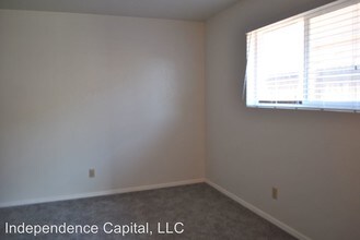 1707 E 23rd St in Farmington, NM - Building Photo - Building Photo