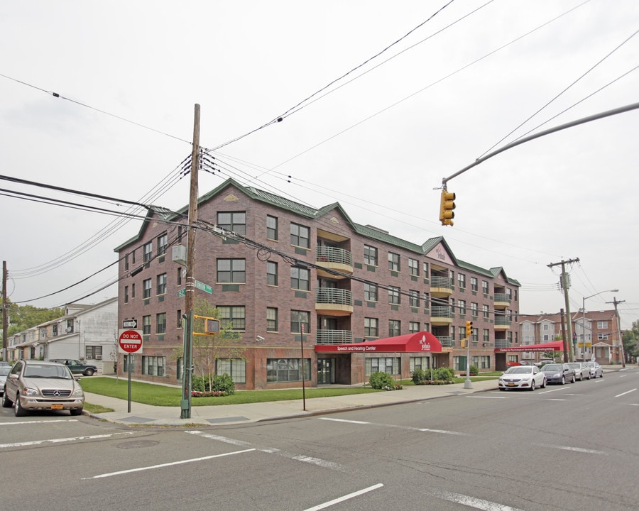 Seton Complex in Flushing, NY - Foto de edificio