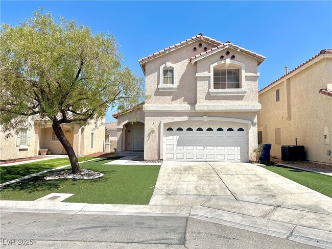 property at 7612 Glorietta Bay Ct