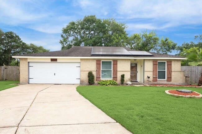6227 Creekside Ln