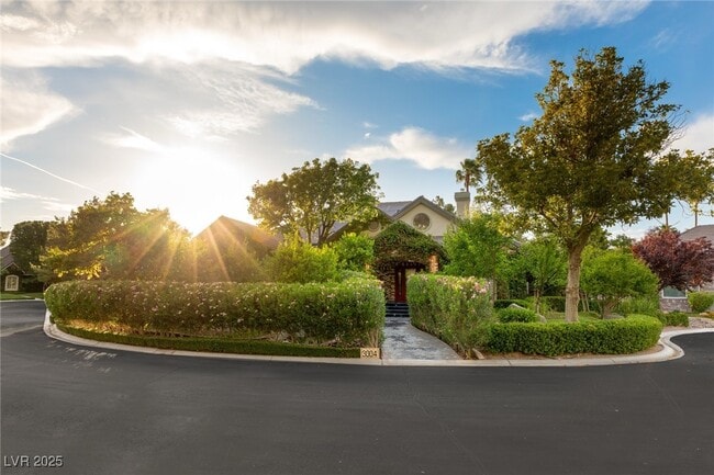 property at 3004 Astoria Pines Cir