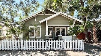 640 9th Ave N in St. Petersburg, FL - Building Photo