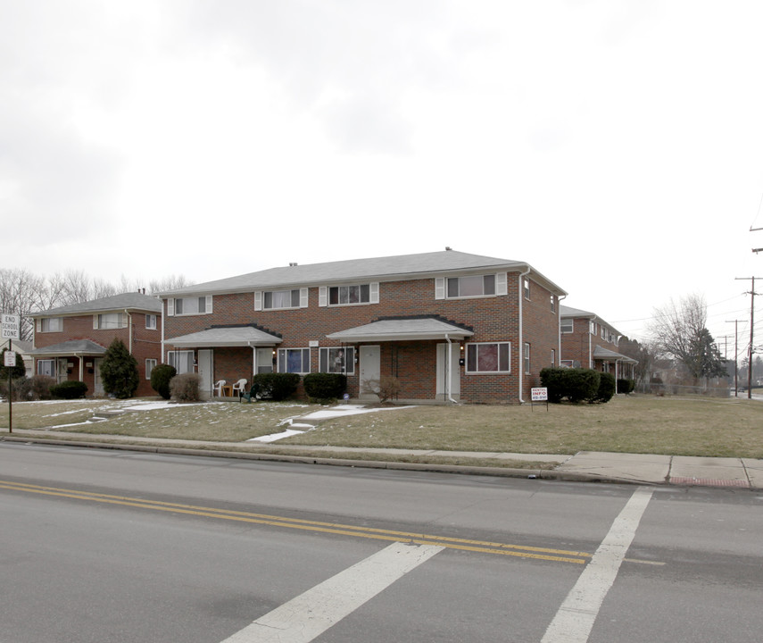 1501 Oakland Park Ave in Columbus, OH - Building Photo