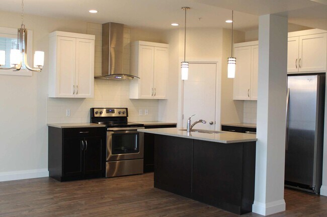 47042 Macfarlane Pl in Chilliwack, BC - Building Photo - Building Photo