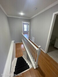 2803 Indiana Ave photo'