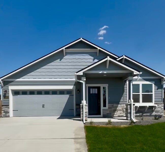 property at 13490 N Grand Targhee St
