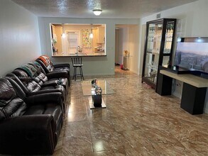 2500 SW 81st Ave in Davie, FL - Building Photo - Building Photo