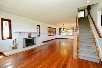 63 Glen Dr in Sausalito, CA - Building Photo - Building Photo