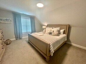 155 Meadow Lake Dr in Youngsville, NC - Building Photo - Building Photo