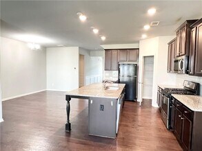 2300 Ivy Birch Ln in Buford, GA - Building Photo - Building Photo