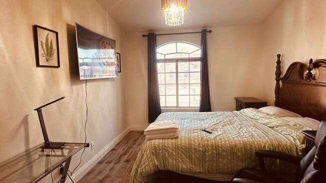 6012 Ghost Town Trail in Las Vegas, NV - Building Photo - Building Photo