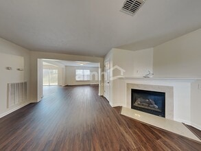 102 Coolmore Ct in Spring Hill, TN - Building Photo - Building Photo