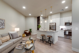 The View Residences in Tulsa, OK - Building Photo - Interior Photo