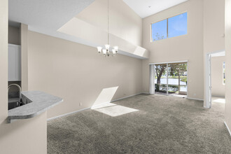9328 World Cup Way in Port St. Lucie, FL - Building Photo - Building Photo
