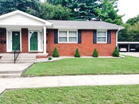 106 Simpson St in Crawfordsville, IN - Building Photo