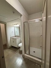 908 S Bishop Ave in Dallas, TX - Building Photo - Building Photo