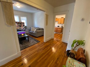 524 Hyde Park Ave in Boston, MA - Building Photo - Building Photo