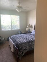 4801 Gibson Blvd SE in Albuquerque, NM - Building Photo - Building Photo
