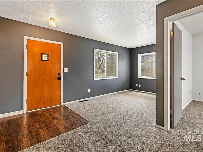 1408 Fairview Ave in Caldwell, ID - Building Photo - Building Photo