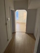 162 High St in Sprague, CT - Building Photo - Building Photo