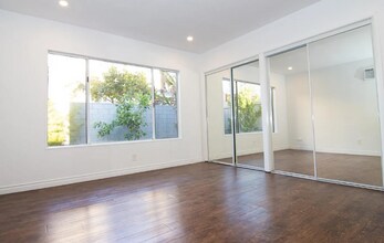 3666 Greenfield Ave, Unit #2 in Los Angeles, CA - Building Photo - Building Photo