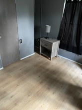 98 Fountain Cir in Woodstock, GA - Foto de edificio - Building Photo