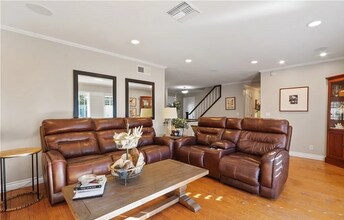 6262 Heil Ave in Huntington Beach, CA - Building Photo - Building Photo