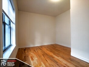 812 W Waveland Ave, Unit #813-N2 in Chicago, IL - Foto de edificio - Building Photo