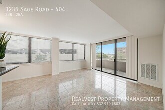 3235 Sage Rd in Houston, TX - Building Photo - Building Photo