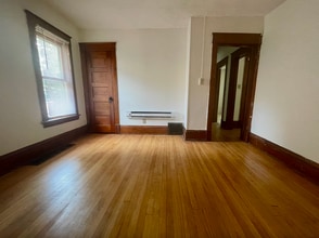 1036 Edmund Ave W in St. Paul, MN - Building Photo - Building Photo