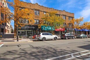127 N Addison Ave, Unit 127-3 N. Addison Ave in Elmhurst, IL - Building Photo