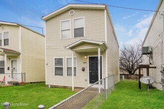 2221 St Louis Ave in Louisville, KY - Building Photo - Building Photo