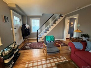 26 Center St in Rhinebeck, NY - Building Photo - Building Photo