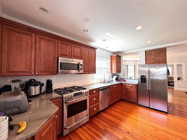 119 Warren St, Unit #1